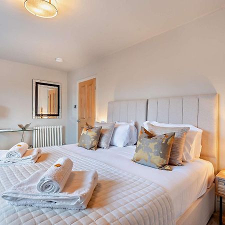 Shrewsbury Townhouse - Free Parking Villa Dış mekan fotoğraf