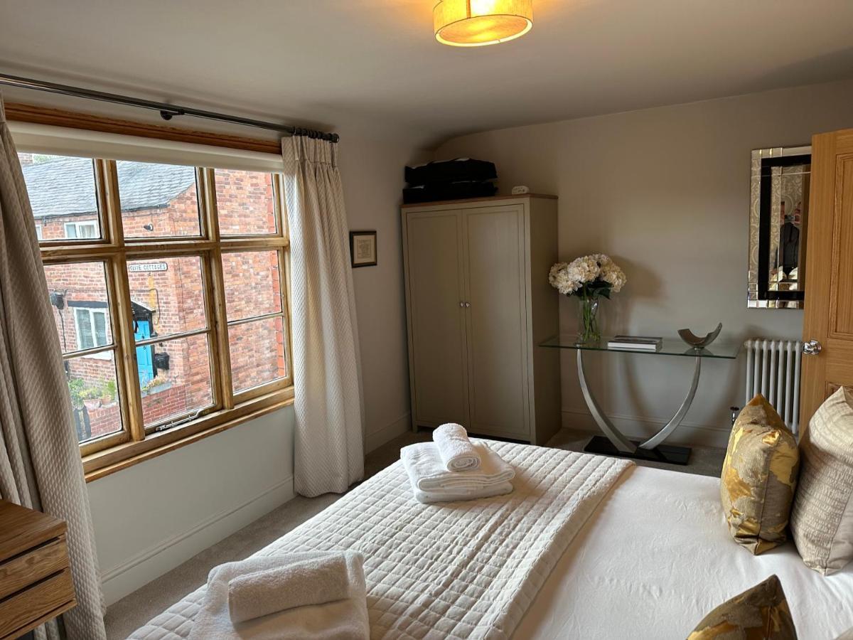 Shrewsbury Townhouse - Free Parking Villa Dış mekan fotoğraf