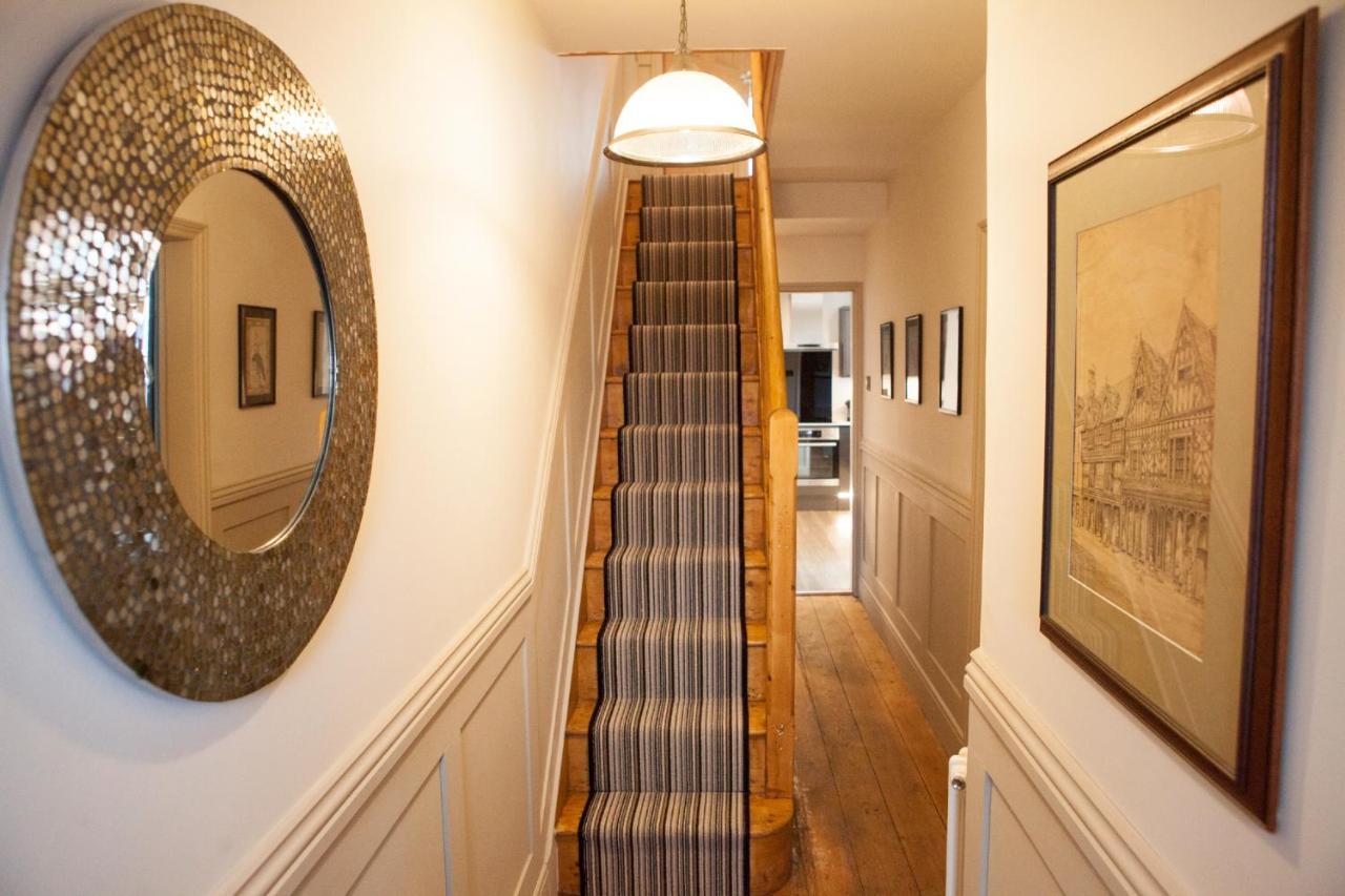 Shrewsbury Townhouse - Free Parking Villa Dış mekan fotoğraf