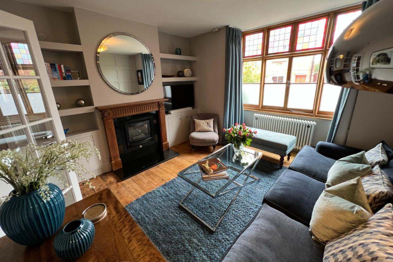 Shrewsbury Townhouse - Free Parking Villa Dış mekan fotoğraf